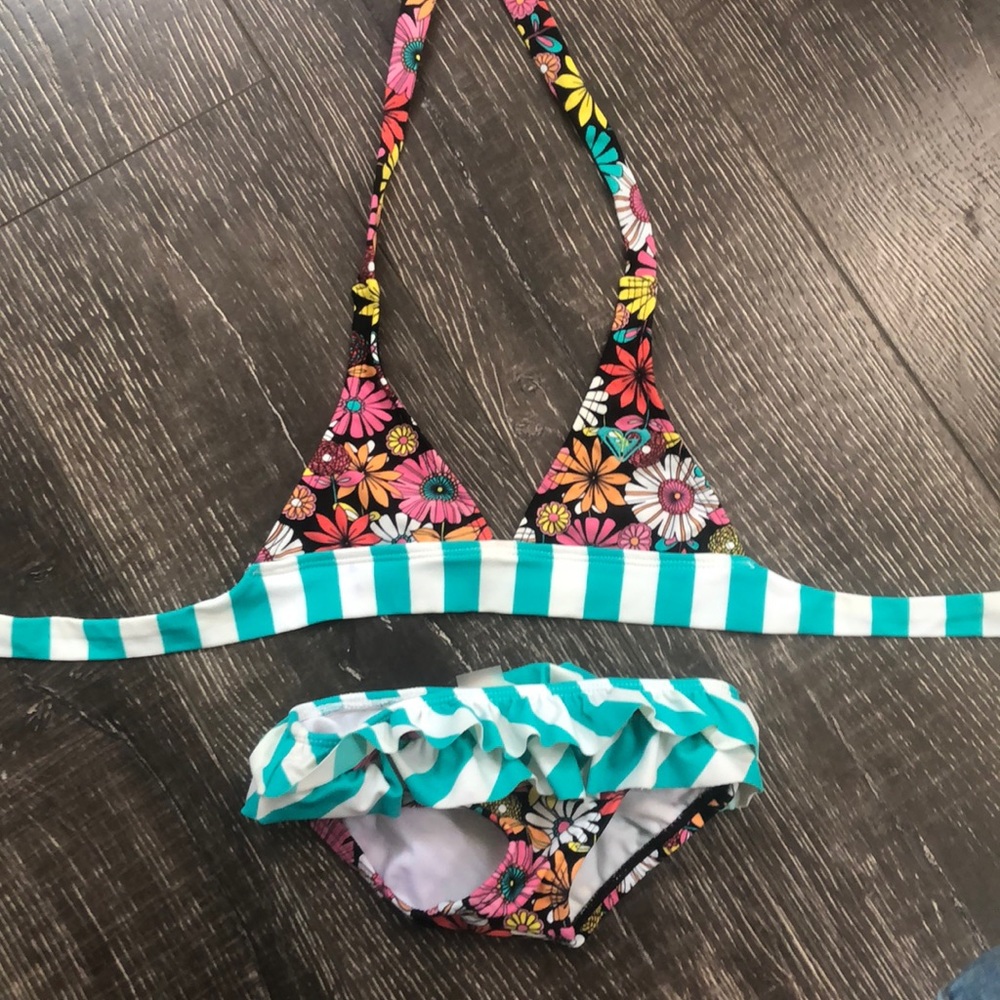 Tiny bikini